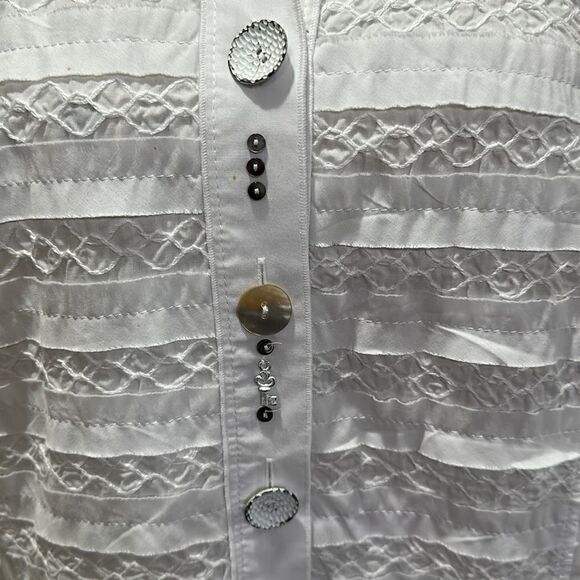 JUST WHITE SHIRT SIZE - Picture 4 of 11